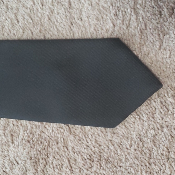 Towncraft vertically ribbed clip on tie - Picture 1 of 7